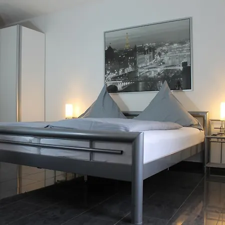 Ruehen, 24 Stunden Check In, Kueche, Kostenfreie Parkplaetze 2* Rühen