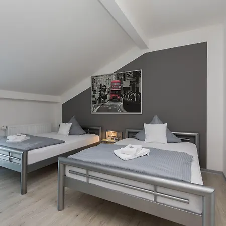 Ruehen, 24 Stunden Check In, Kueche, Kostenfreie Parkplaetze Hotel 2*
