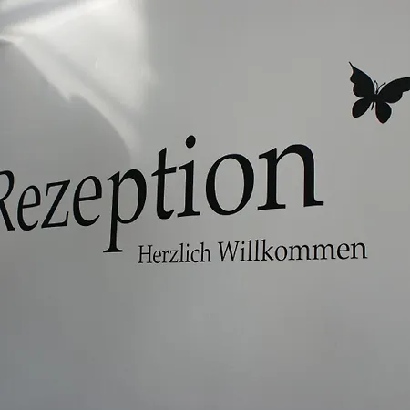 Hotel Ruehen, 24 Stunden Check In, Kueche, Kostenfreie Parkplaetze