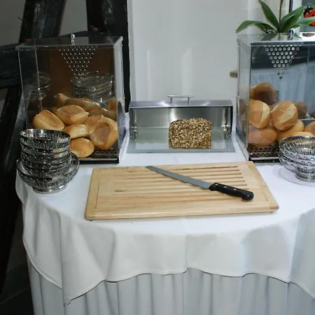 Ruehen, 24 Stunden Check In, Kueche, Kostenfreie Parkplaetze Rühen