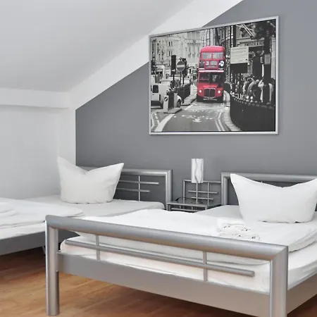 Hotel Ruehen, 24 Stunden Check In, Kueche, Kostenfreie Parkplaetze 2*