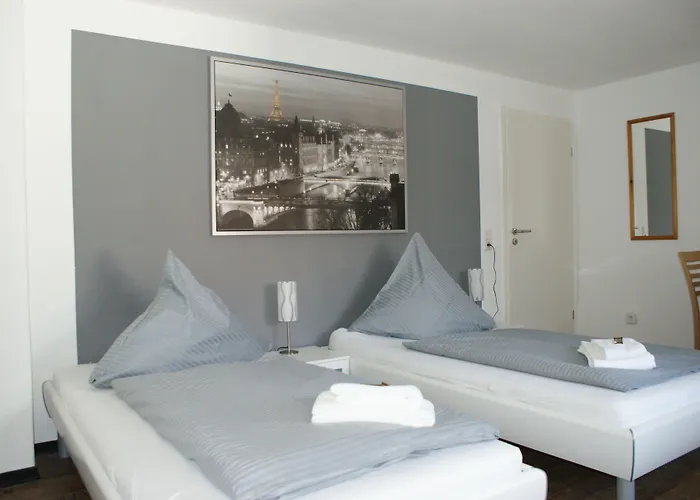 Ruehen, 24 Stunden Check In, Kueche, Kostenfreie Parkplaetze Otel 2*