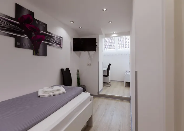 Otel Ruehen, 24 Stunden Check In, Kueche, Kostenfreie Parkplaetze Rühen